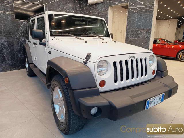 Jeep Wrangler 2.8 CRD DPF Rubicon Auto - foto 3 di 4