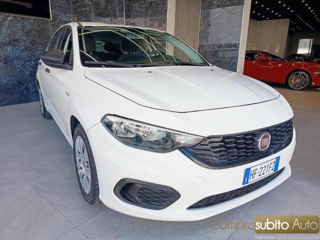 Fiat Tipo 1.3 Mjt 4 porte Lounge - foto 3 di 4