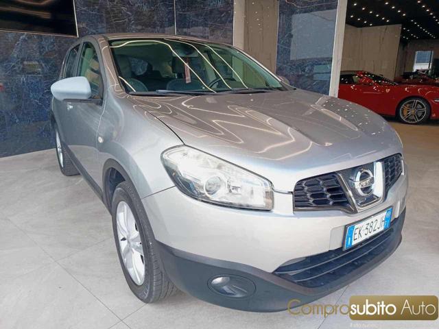 Nissan Qashqai 1.5 dCi DPF Tekna - foto 3 di 4