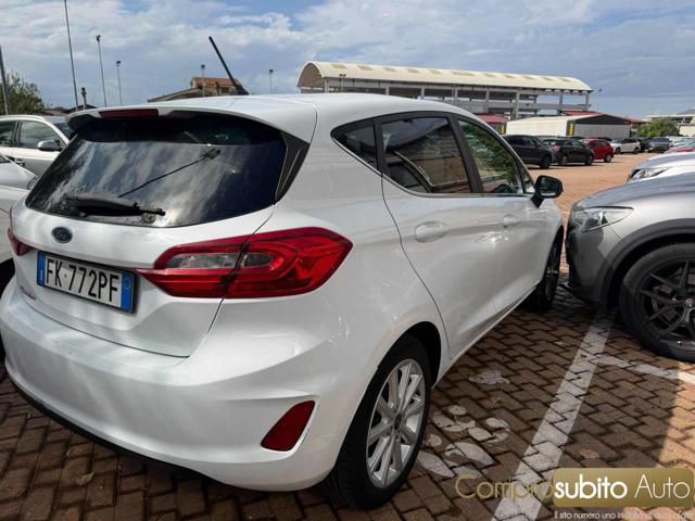Ford Fiesta 1.2 82 CV 5 porte Titanium - foto 2 di 4