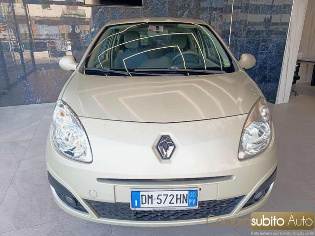 Renault Twingo 1.2 8V Dynamique, del 2007, 100.000 km, in vendita a Prato (PO)