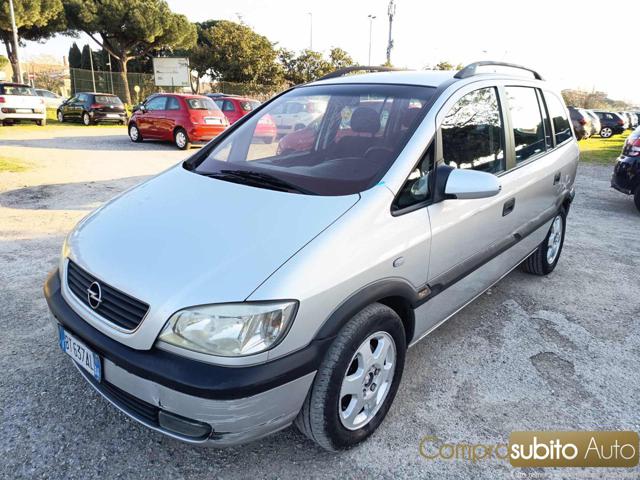 Opel Zafira 2.0d - foto 3 di 4