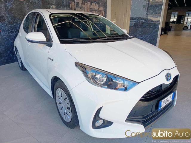 Toyota Yaris 1.5 Hybrid 5 porte Trend - foto 4 di 4