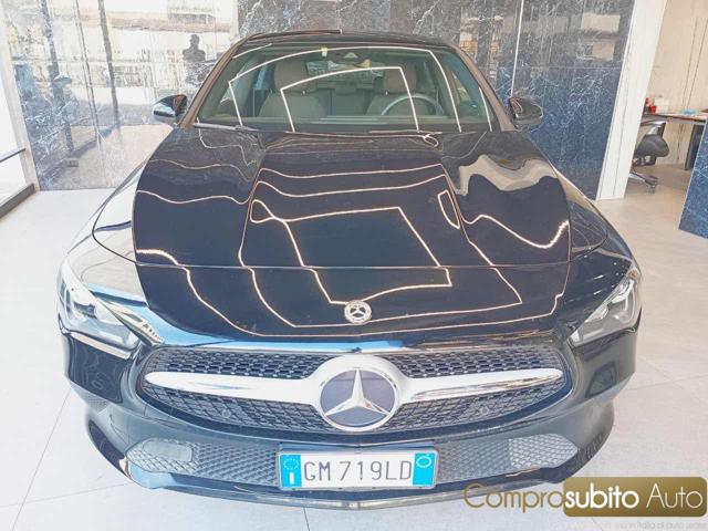 Mercedes-Benz CLA 180 Automatic Shooting Brake Sport, del 2022, 148.000 km, in vendita a Prato (PO)
