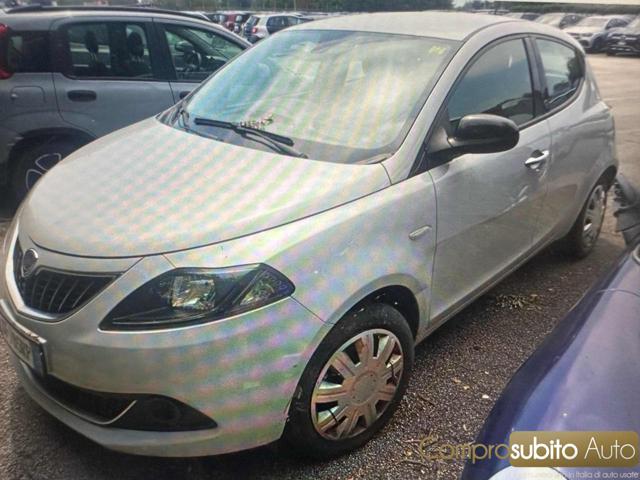 Lancia Ypsilon 1.0 FireFly NON MARCIANTE, del 2021, 138.000 km, in vendita a Prato (PO)