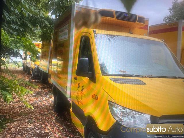 Mercedes-Benz Sprinter F32/30 REFRIGERATO + IVA - foto 2 di 4