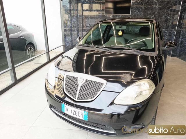 Lancia Ypsilon 1.2 Passion - foto 2 di 4