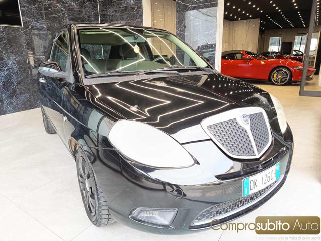 Lancia Ypsilon 1.2 Passion - foto 3 di 4