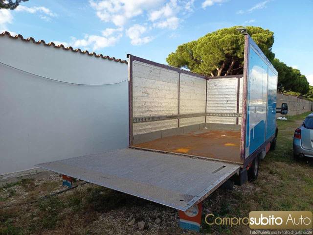 Iveco Daily 33S12 SPONDA / NON MARCIANTE - foto 4 di 4