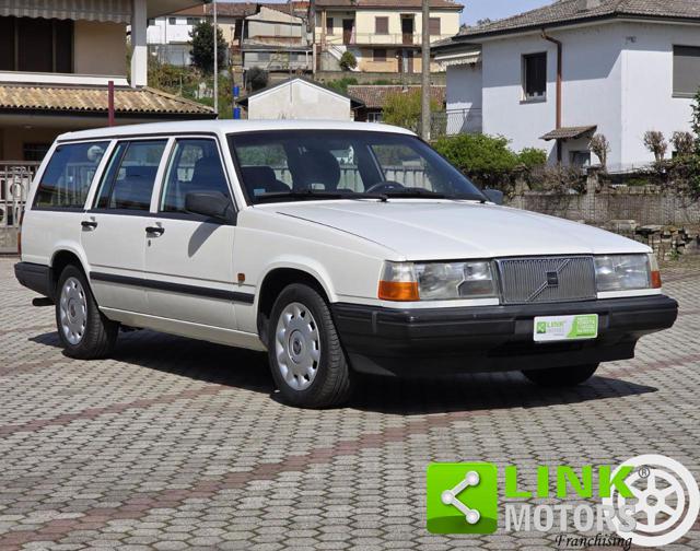 Volvo Polar 945 155cv d'epoca a CAVA MANARA