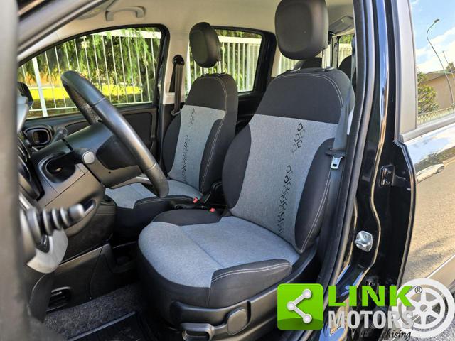 Fiat Panda 1.2 Lounge 69 CV - foto 4 di 4