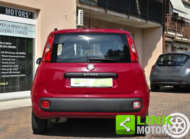 Fiat Panda 1.2 Lounge 69 CV - foto 2 di 4