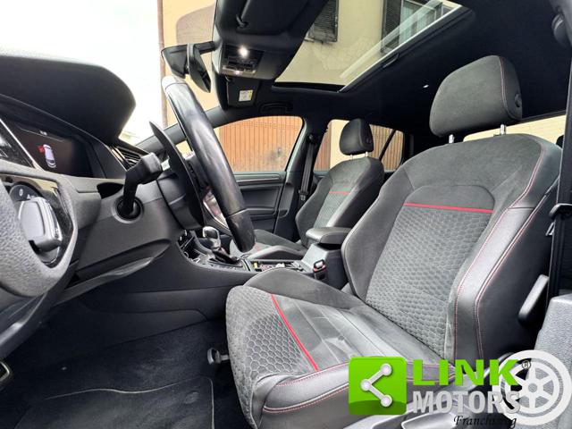 Volkswagen Golf GTI 2.0 245 CV Performance Stage 1 TETTO + PELLE - foto 4 di 4