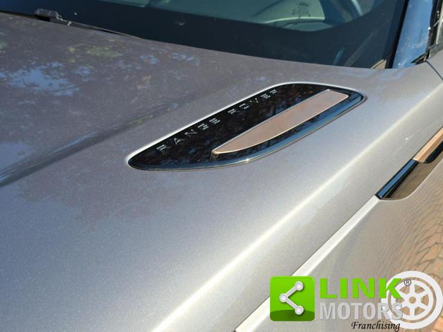 Land Rover Range Rover Velar 2.0 R-Dynamic SE 240 CV AWD Automatic, del 2020, 103.000 km, in vendita a Cava Manara (PV)