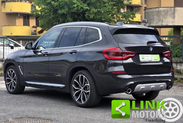 BMW X3 xLine xDrive MHEV 190 CV - foto 3 di 4