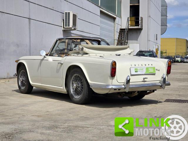 Triumph TR4 A CRS - foto 3 di 4