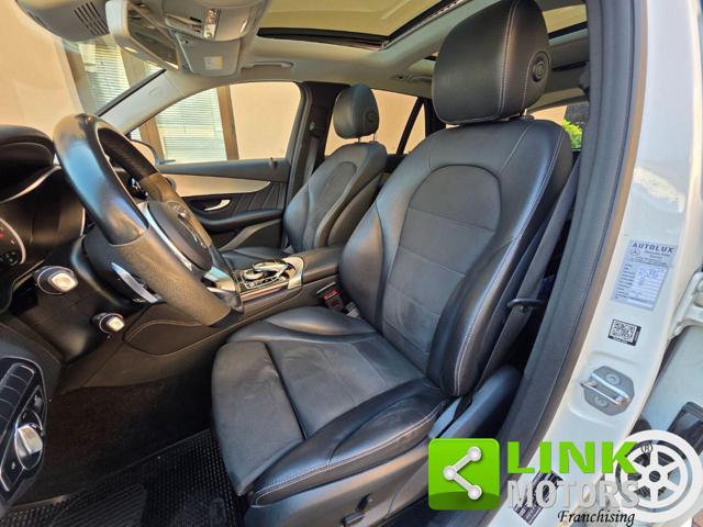 Mercedes-Benz GLC 250 Premium Amg 4matic Tetto Pedane Night Pack 204CV - foto 4 di 4