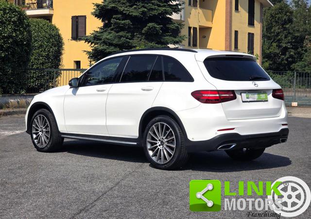 Mercedes-Benz GLC 250 Premium Amg 4matic Tetto Pedane Night Pack 204CV - foto 3 di 4