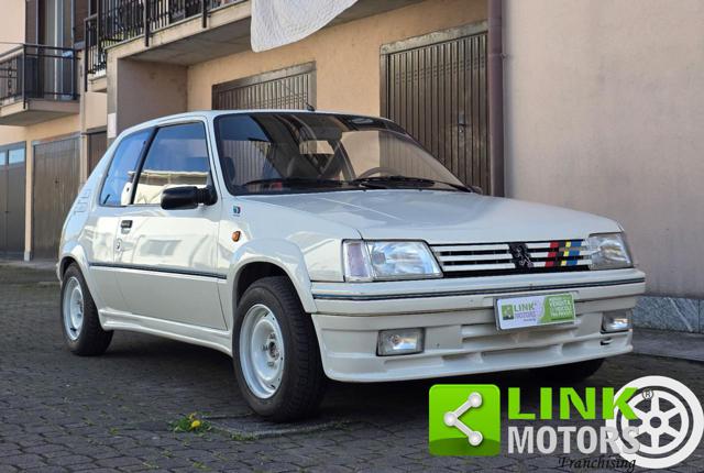Peugeot 205 1.3 101 CV Rallye CRS d'epoca a CAVA MANARA