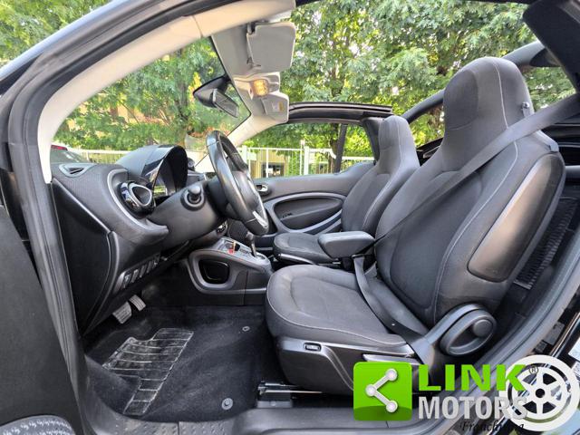 smart forTwo Cabrio 0.9 t Passion 90cv - foto 4 di 4