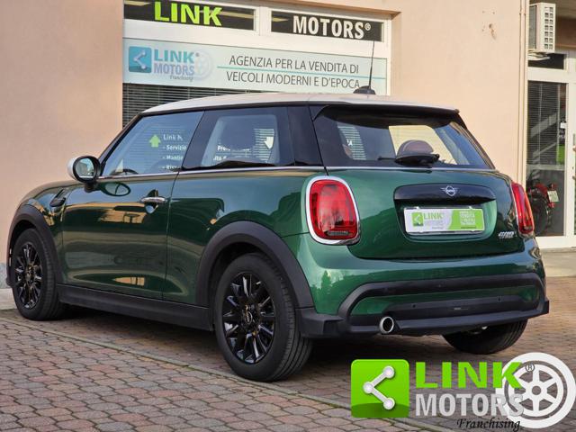 MINI Cooper 1.5 Essential 136 CV Automatic 3p - foto 3 di 4