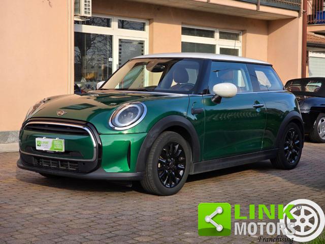 MINI Cooper 1.5 Essential 136 CV Automatic 3p usato a CAVA MANARA