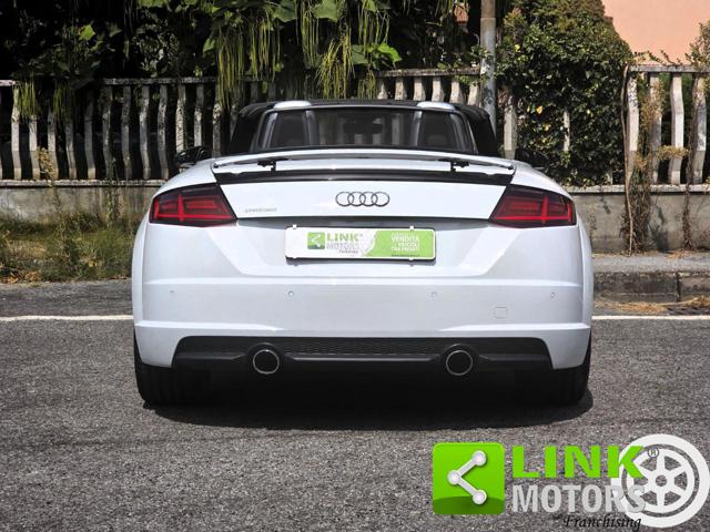 Audi TT Roadster 2.0 TDI ultra S line 184CV - foto 2 di 4