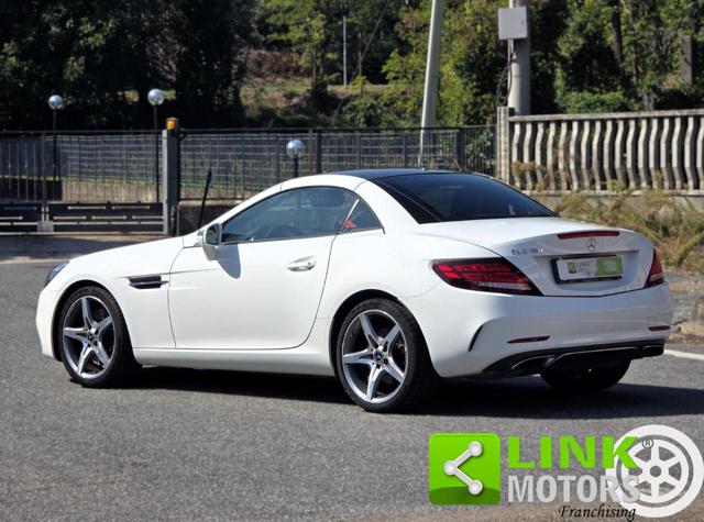 Mercedes-Benz SLC 180 AMG line 156CV - foto 3 di 33