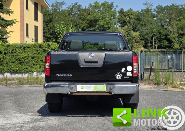 Nissan Navara 2.5 dci d.cab 190 CV Sport IVA COMPRESA - foto 2 di 4