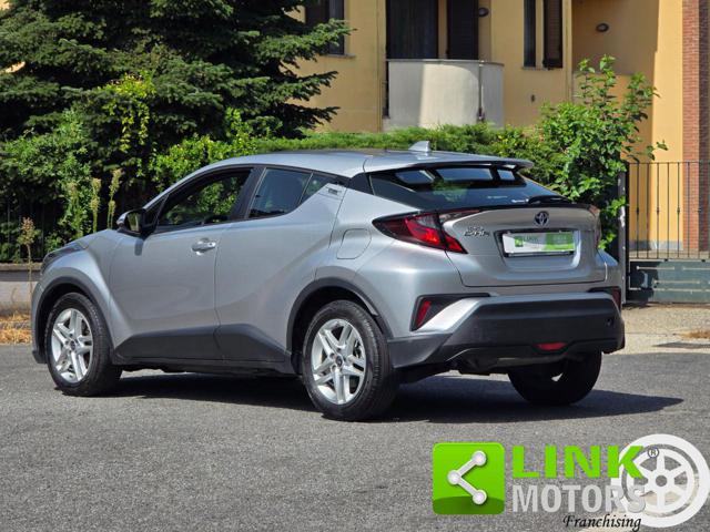 Toyota C-HR 1.8h Active e-cvt - foto 3 di 58