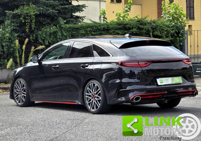 Kia Proceed 1.6 t-gdi GT 204cv dct - foto 3 di 4