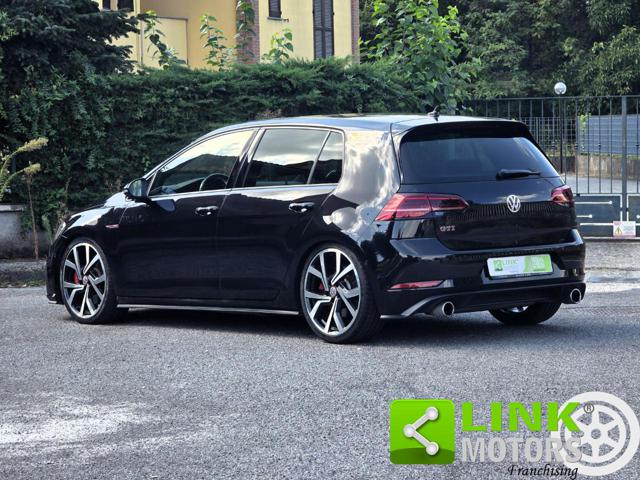 Volkswagen Golf GTI Performance 2.0 245 CV TSI DSG - foto 3 di 4