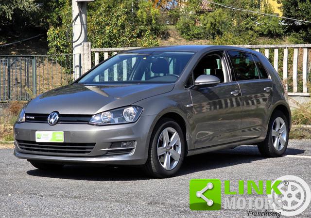 Volkswagen Golf TGI 110CV Highline DSG, del 2016, 103.000 km, in vendita a Cava Manara (PV)