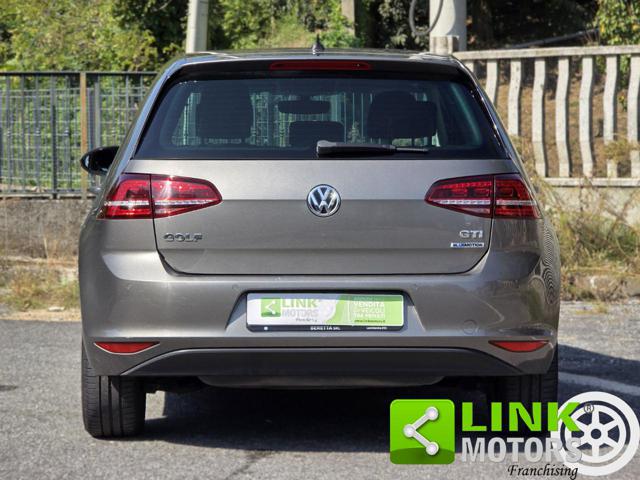 Volkswagen Golf TGI 110CV Highline DSG - foto 2 di 4