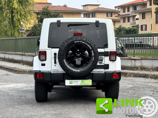 Jeep Wrangler 3p 2.8 crd Sahara auto - foto 2 di 4