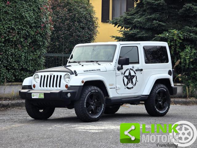 Jeep Wrangler 3p 2.8 crd Sahara auto, del 2013, 114.300 km, in vendita a Cava Manara (PV)