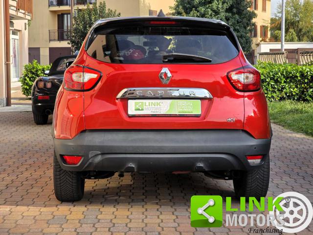Renault Captur R-Link Automatica Dci 90CV E6 - foto 2 di 4