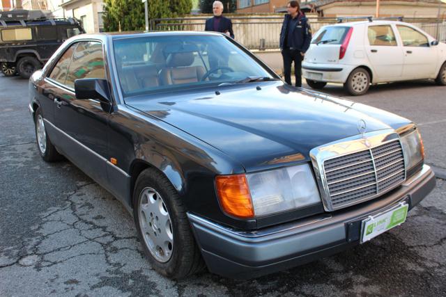 Mercedes-Benz CE 300 -24(C124) - foto 2 di 4