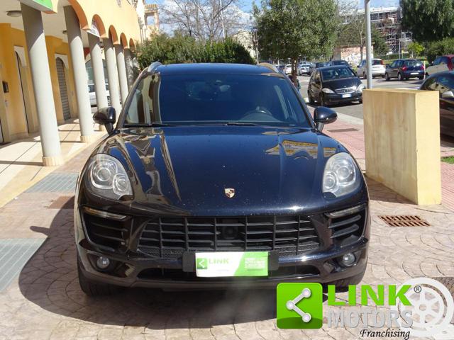 Porsche Macan 3.0 Diesel S - foto 2 di 4