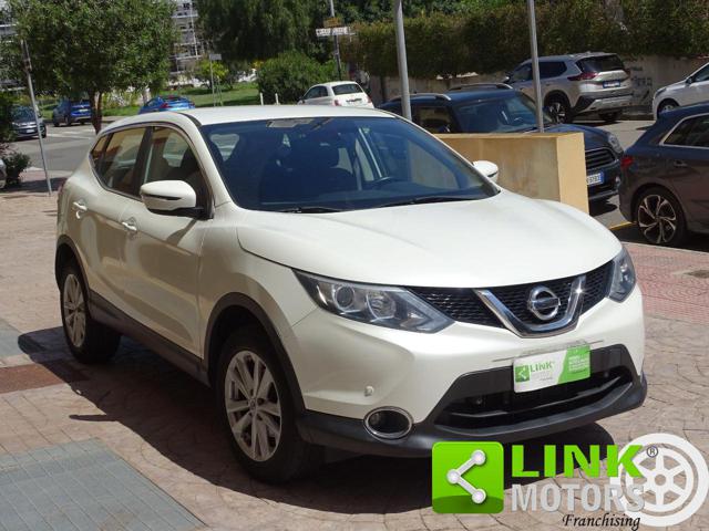 Nissan Qashqai 1.6 DCI 130 CV - foto 3 di 4