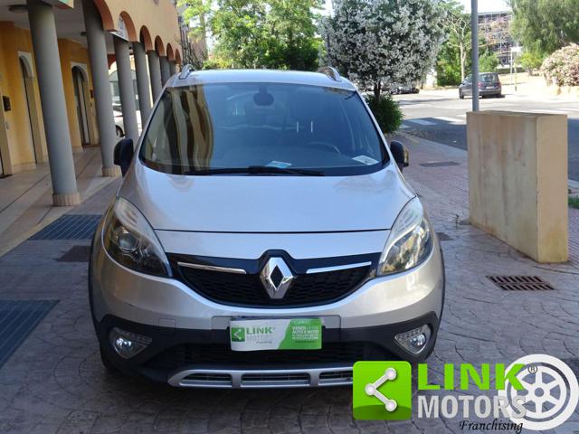 Renault Scenic XMODE 1.5 DCI 110 CV - foto 2 di 4