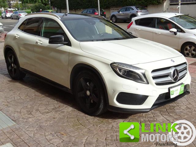 Mercedes-Benz GLA 220 CDI 170 CV 4MATIC PREMIUM - foto 3 di 4