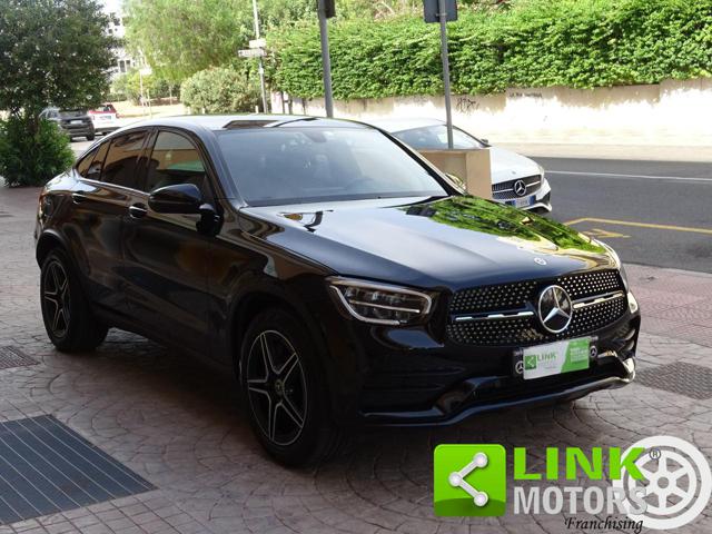 Mercedes-Benz GLC 200 COUPE' HYBRID/BENZINA AMG 4MATIC - foto 3 di 4