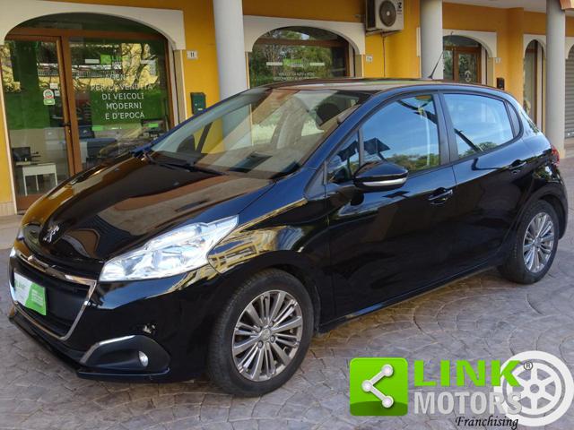 Peugeot 208 5 PORTE 1.2 82 CV usato a QUARTU SANT ELENA