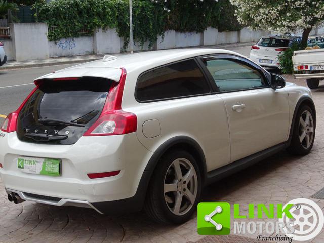 Volvo C30 1.6 D. 109 CV - foto 4 di 4