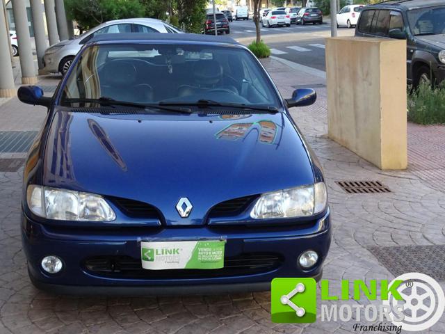 Renault Megane CABRIO 2.0 16V. 147 CV - foto 2 di 4