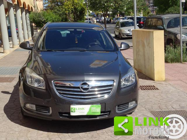 Opel Insignia SW 2.0 CDTI 160 CV - foto 2 di 4