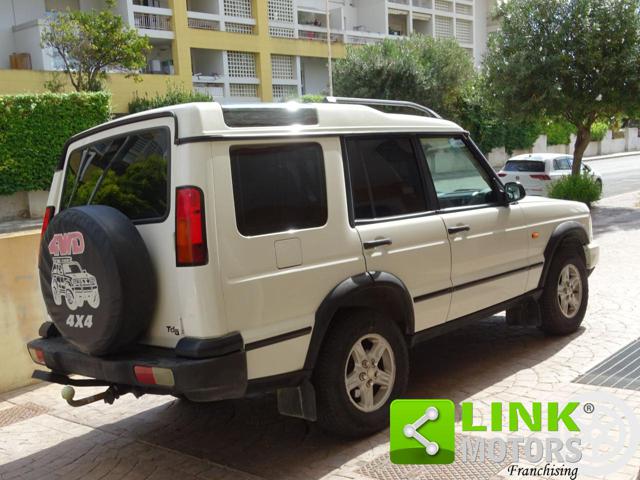 Land Rover Discovery 2.5 TD5 7 POSTI - foto 4 di 4