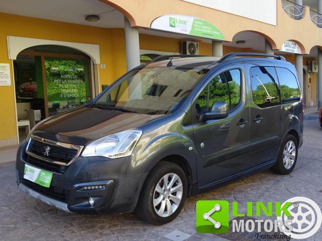 Peugeot Partner TEPEE 1.6 HDi 100 CV, del 2016, 140.000 km, in vendita a Quartu Sant Elena (CA)