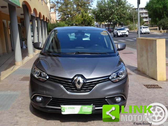 Renault Scenic 1.5 DCI 110 CV - foto 2 di 4